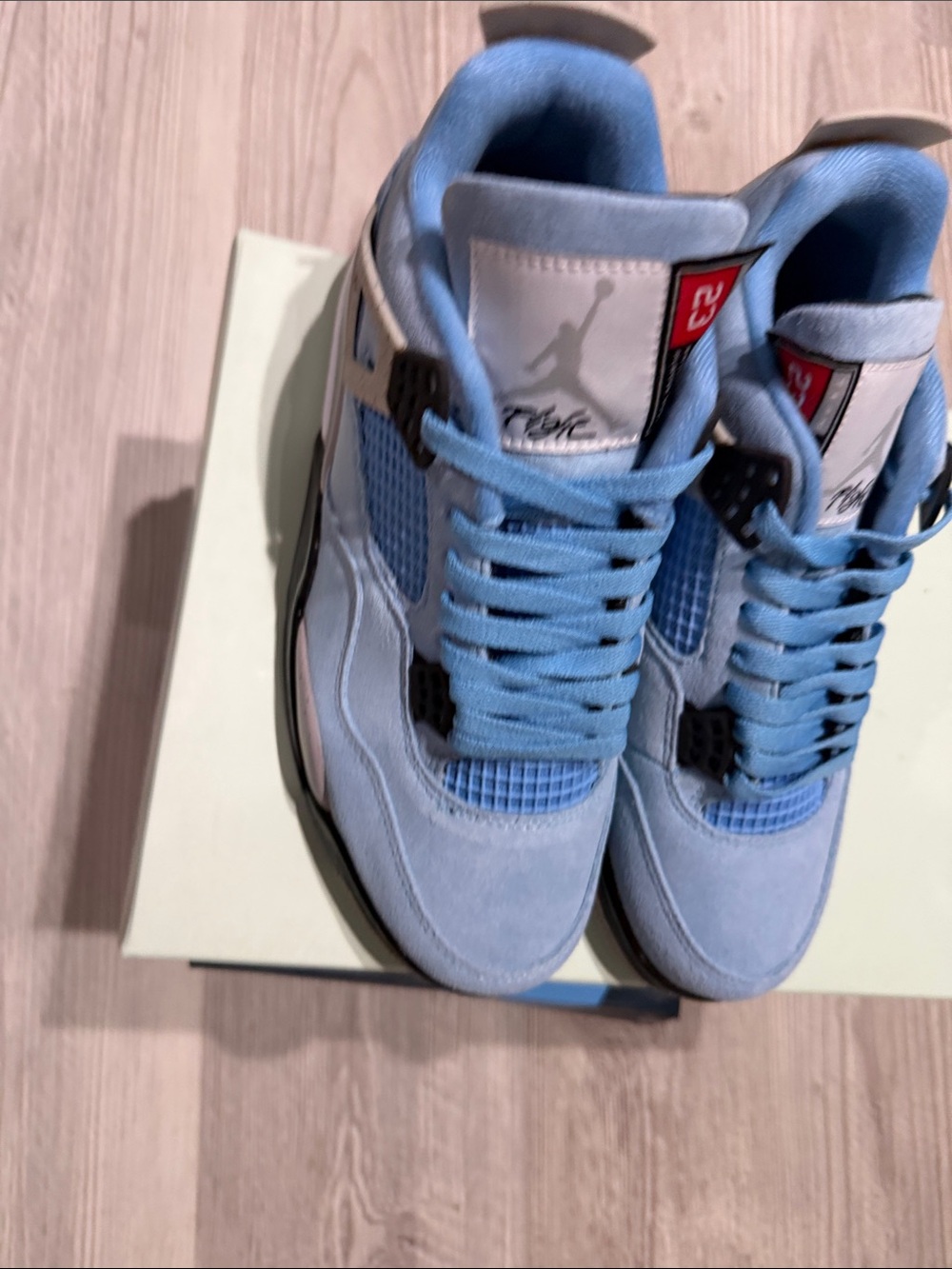 Jordan Retro 4 Shoes in Light Blue, Black, Gray - Picture 3 of 6